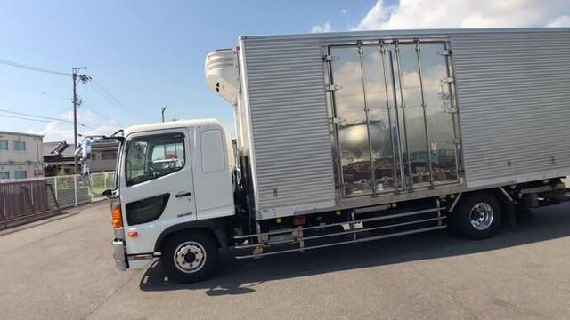 日野 レンジャー 中型 冷蔵冷凍バン TKG-GD7JLAG(34822) 7枚目