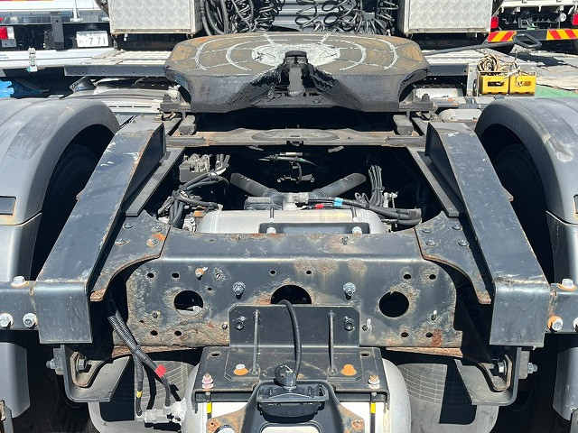 日野 プロフィア 大型 トラクタ 2DG-SH1EEGG(112946) 10枚目