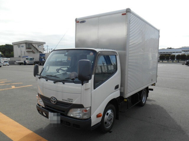 トヨタ トヨエース 小型 バン TKG-XZU675(8315) 1枚目