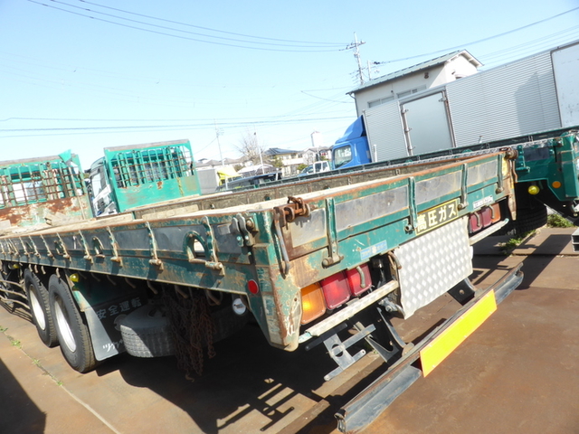UDトラックス（日産） ビッグサム 大型 平ボディ ADG-CD4ZL(2821) 5枚目