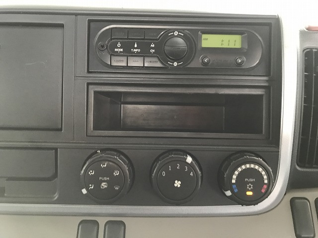 三菱ふそう キャンター 小型 平ボディ TPG-FEA50(110975) 28枚目