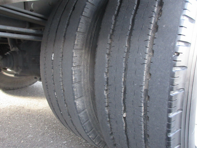 トヨタ ダイナ 小型 バン BDG-XZU348(9224) 30枚目