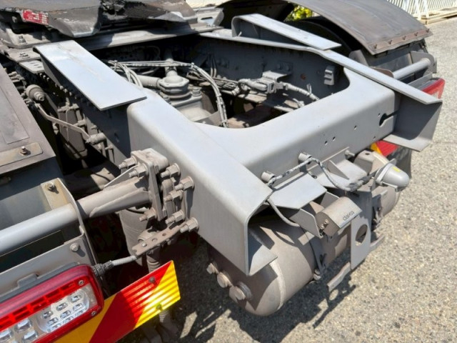 UDトラックス（日産） クオン 大型 トラクタ 2RG-GK5DAB(105305) 7枚目