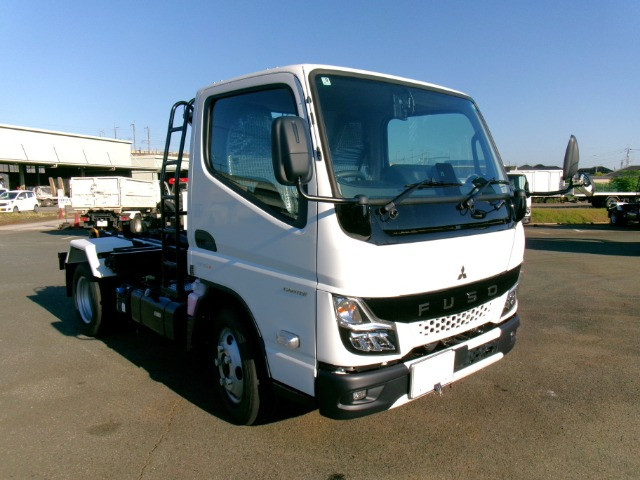 三菱ふそう キャンター 小型 コンテナ専用車 2RG-FBAV0(113133) 4枚目