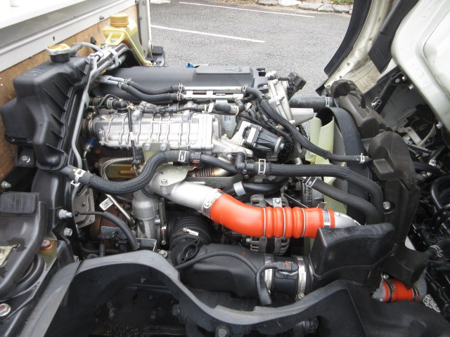 三菱ふそう キャンター 小型 平ボディ 2TG-FDA00(113481) 29枚目