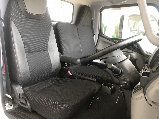 三菱ふそう キャンター 小型 平ボディ TPG-FBA20(110274) 25枚目