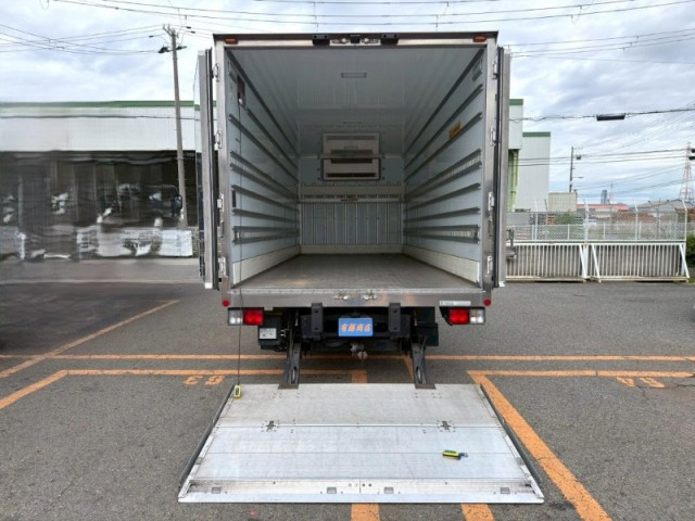 日野 デュトロ 中型 冷蔵冷凍バン 2KG-FC2ABG(105593) 7枚目