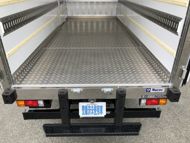 Mitsubishi Fuso canter Small Freezer box_body 2RG-FEAV0(107652) 40枚目