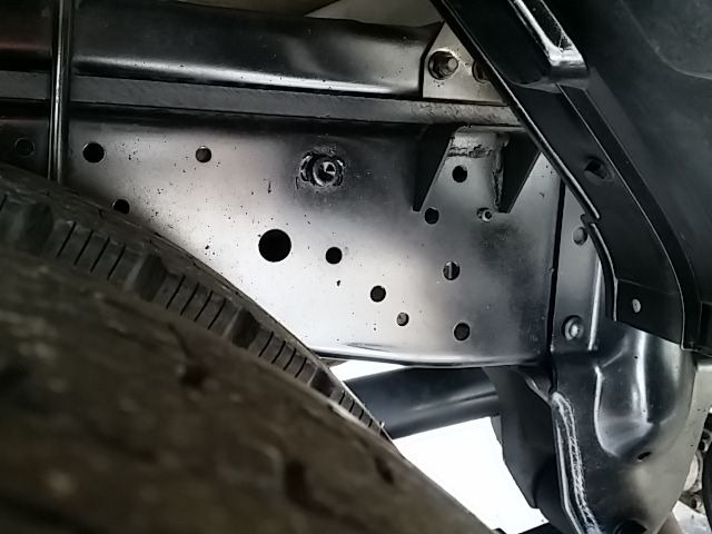 いすゞ エルフ 小型 バン BKG-NHR85AN(11602) 27枚目