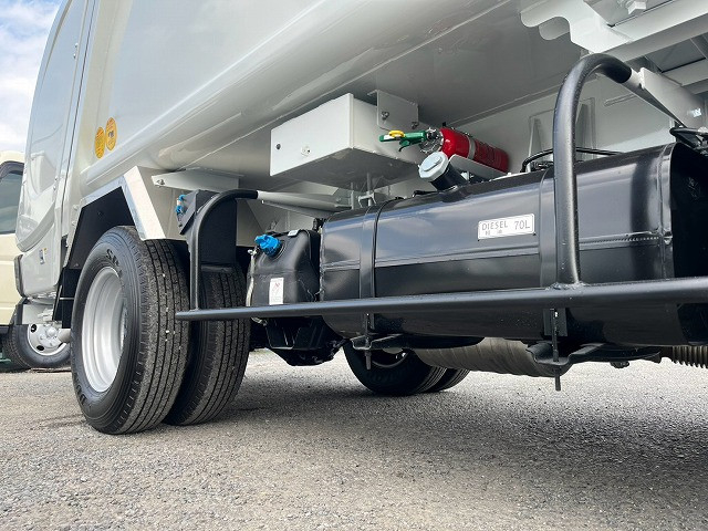 三菱ふそう キャンター 小型 塵芥車（プレス式） 2RG-FEAV0(112956) 38枚目