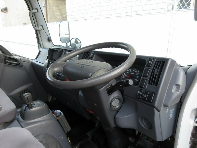 いすゞ エルフ 小型 バン BKG-NLR85AN(9227) 33枚目