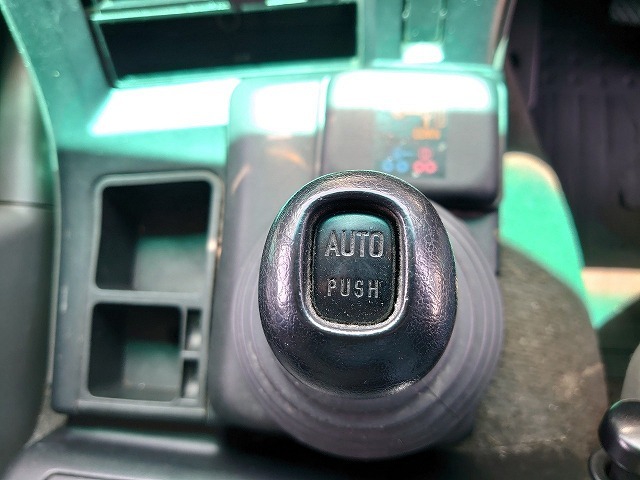 いすゞ ギガ 大型 ウィング PKG-CYJ77W8(9654) 60枚目
