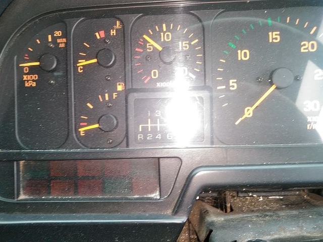 いすゞ ギガ 大型 トラクタ KL-EXZ52J3(3212) 13枚目