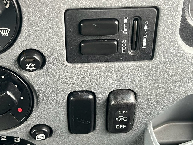 三菱ふそう ファイター 増トン コンテナ専用車 QKG-FK72FZ(110323) 30枚目