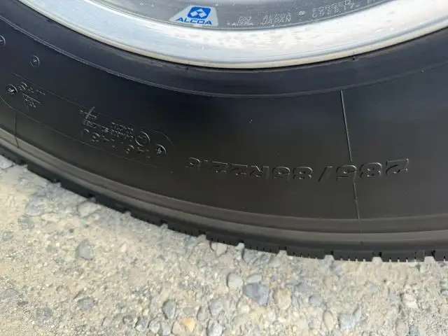 いすゞ ギガ 大型 トラクタ QKG-EXD52BD(108639) 17枚目