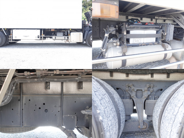 UDトラックス（日産） クオン 大型 冷蔵冷凍バン QPG-CD5ZA(112957) 19枚目