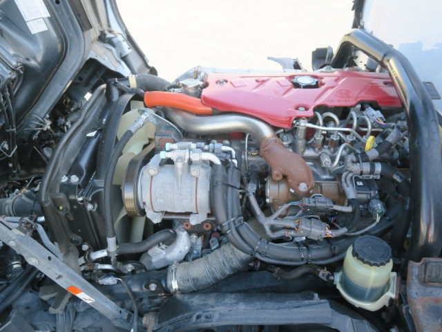 日野 デュトロ 小型 冷蔵冷凍バン 2KG-XZU675M(113194) 32枚目