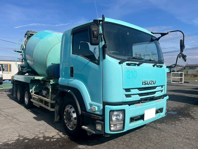 いすゞ フォワード 増トン ミキサー車 QDG-FVZ34U2(101073) 3枚目