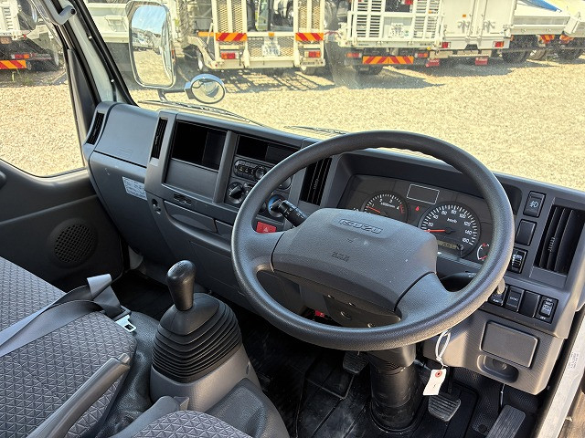 いすゞ エルフ 小型 平ボディ TRG-NJR85A(110273) 32枚目