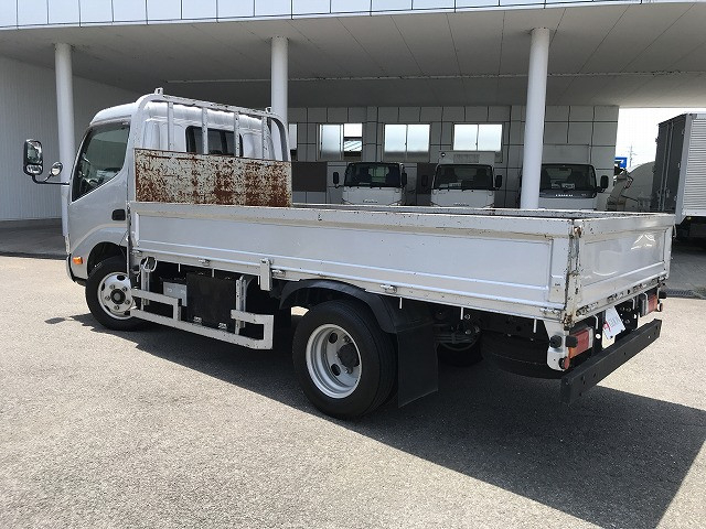 日野 デュトロ 小型 平ボディ 2RG-XZU645M(105673) 4枚目