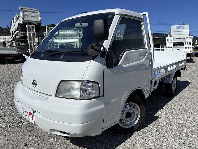 日産自動車 バネット 小型 平ボディ TC-SK82TN(112875) 1枚目
