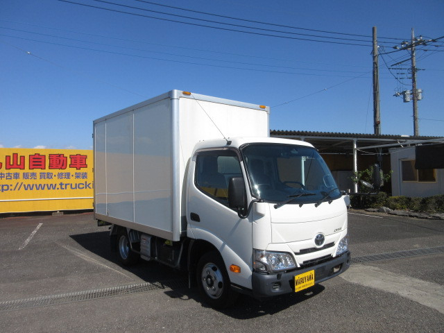 トヨタ ダイナ 小型 バン 2RG-XZC605(113700) 2枚目