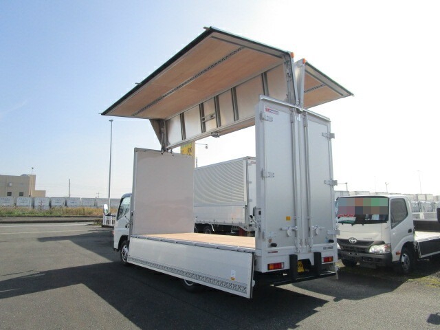 三菱ふそう キャンター 小型 ウィング 2PG-FEAV0(9521) 3枚目