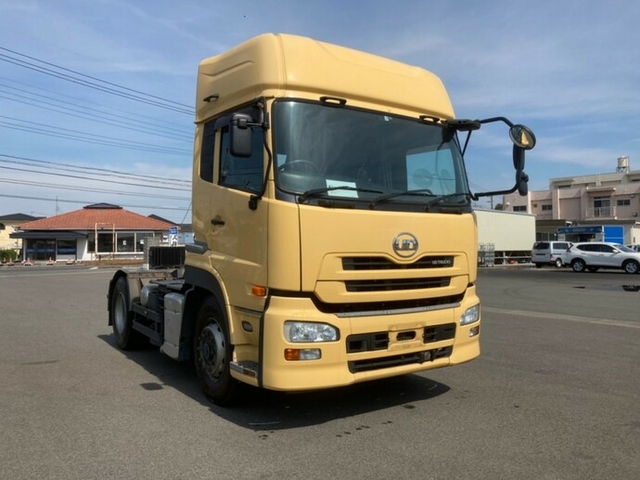 UDトラックス（日産） クオン 大型 トラクタ LKG-GK5XAB(7407) 4枚目