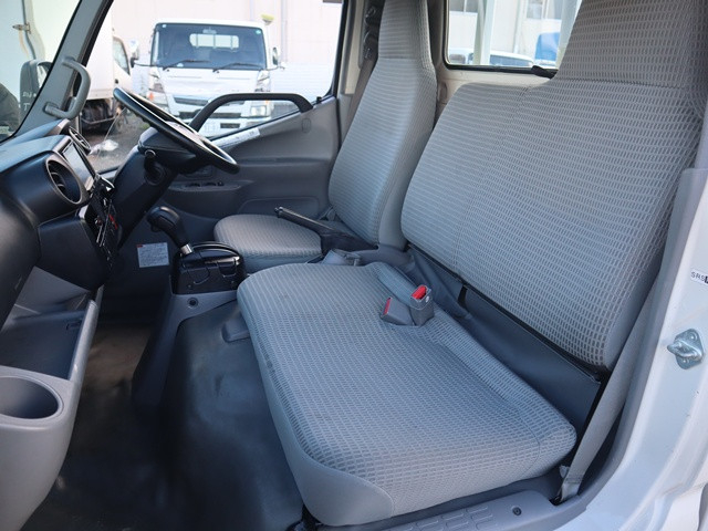 トヨタ ダイナ 小型 平ボディ TKG-XZC605(105449) 33枚目