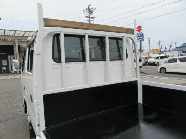 いすゞ エルフ 小型 Wキャブ TRG-NJR85A(10077) 14枚目
