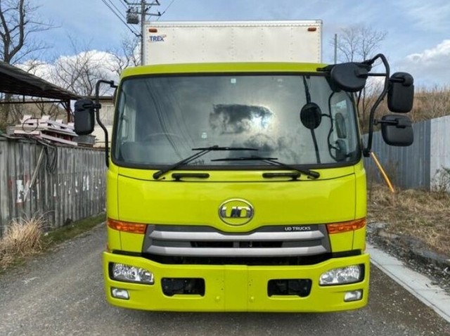 UDトラックス（日産） コンドル 中型 バン SKG-LK38C(8973) 1枚目