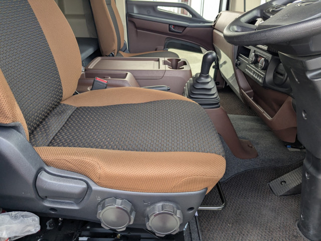 日野 レンジャー 中型 ウィング 2KG-FD2ABG(107865) 13枚目