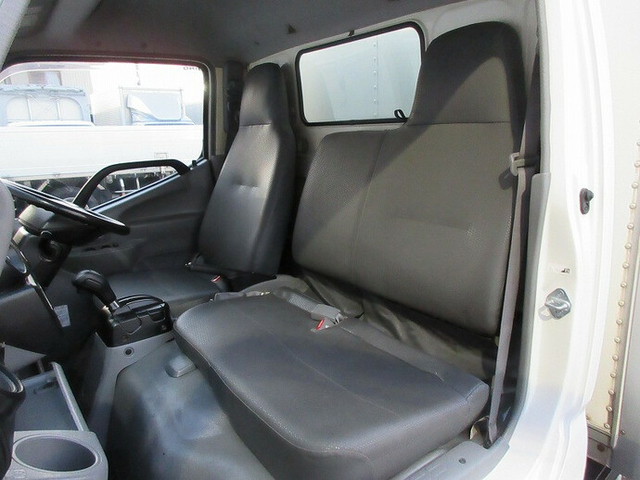 日野 デュトロ 小型 バン TKG-XZC655M(7687) 37枚目