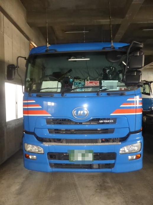 UDトラックス（日産） クオン 大型 トラクタ QKG-GK5XAB(2690) 4枚目