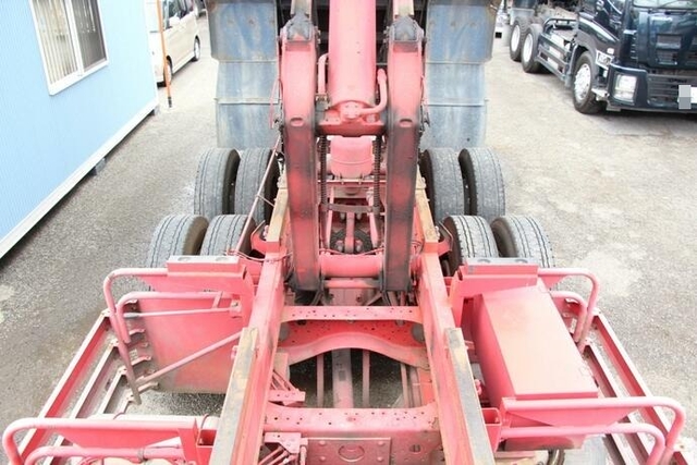 UDトラックス（日産） クオン 大型 深ダンプ（土砂禁） QKG-CD5YL(11822) 30枚目