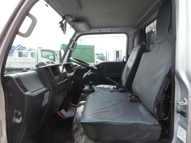 Isuzu elf Small Flat body 2RG-NJS88A(109765) 22枚目