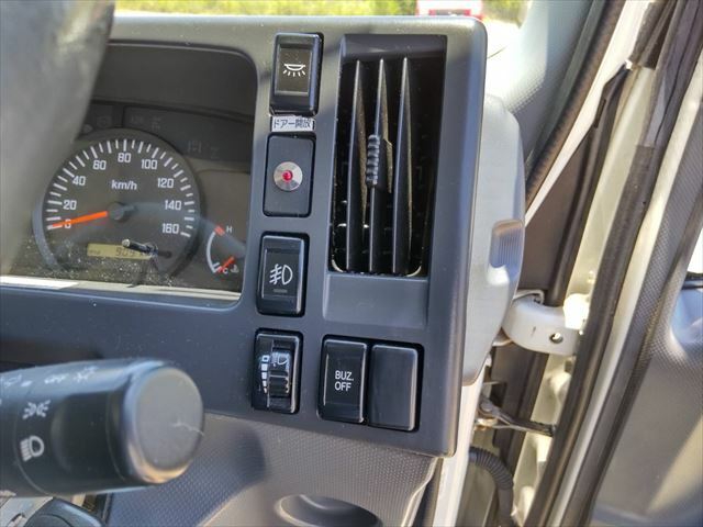 いすゞ エルフ 小型 バン TKG-NLR85AN(11006) 25枚目