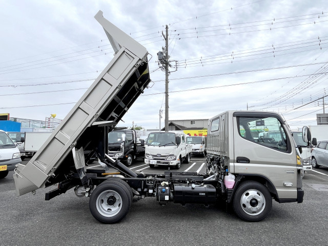 三菱ふそう キャンター 小型 土砂ダンプ 2RG-FBA60(105543) 10枚目