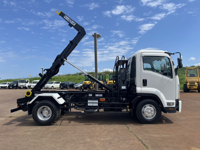 いすゞ フォワード 増トン コンテナ専用車 PKG-FSR90S2(111465) 3枚目