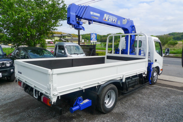 トヨタ ダイナ 小型 平ボディ（クレーン付） TKG-XZU650 車台(109383) 6枚目