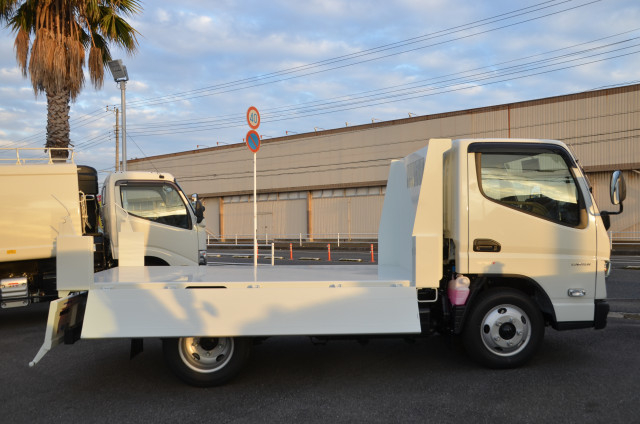 三菱ふそう キャンター 小型 土砂ダンプ 2RG-FBA60(108701) 19枚目