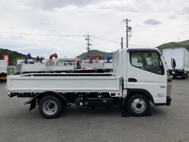 三菱ふそう キャンター 小型 平ボディ 2RG-FBA20(108895) 15枚目