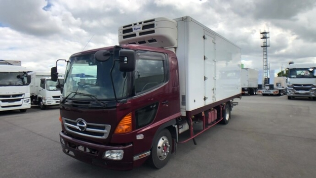 日野 レンジャー 中型 冷蔵冷凍バン BKG-FD7JKYA(34690) 3枚目
