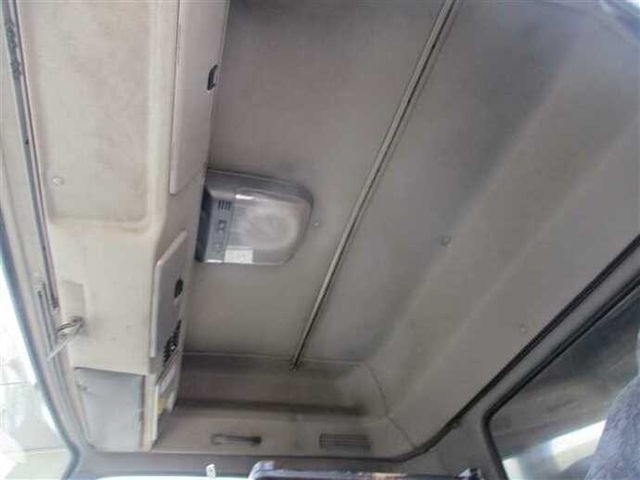 いすゞ ギガ 大型 トラクタ KL-EXD52E3(37772) 7枚目