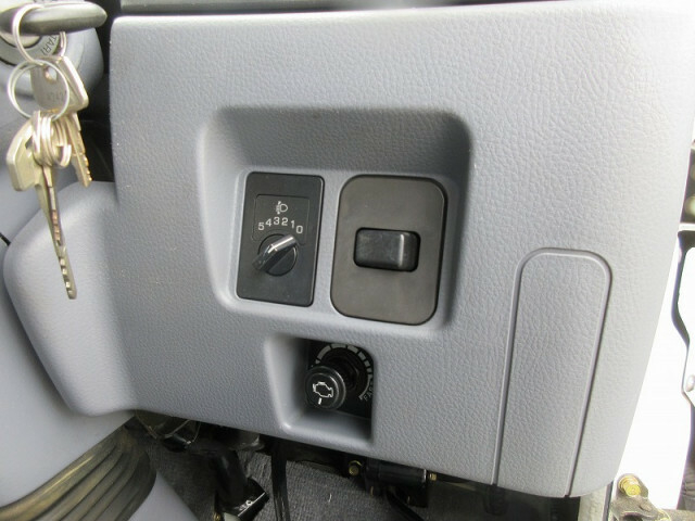 三菱ふそう キャンター 小型 バン PA-FE70BB(10154) 36枚目