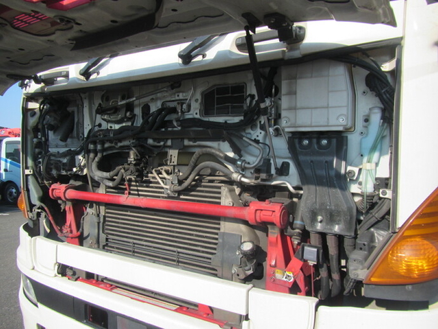 日野 プロフィア 大型 キャブ付きシャーシ QPG-FR1EXEG(8250) 4枚目