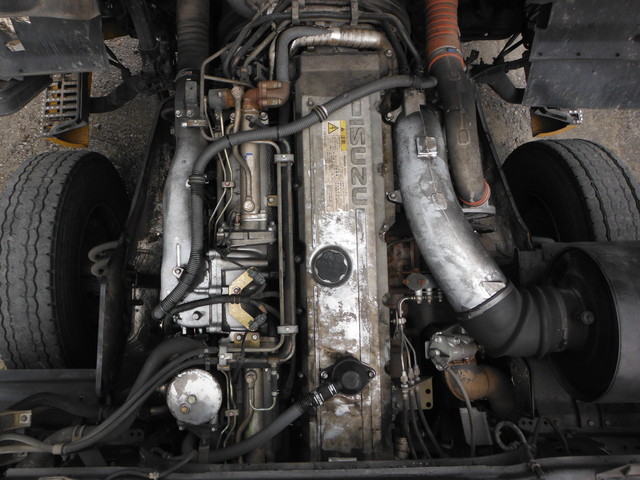 いすゞ ギガ 大型 トラクタ PJ-EXR52G6(1901) 20枚目