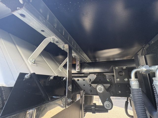 三菱ふそう キャンター 小型 バン 2RG-FEAV0(96852) 21枚目