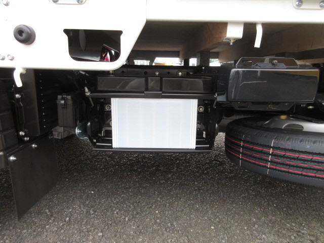 三菱ふそう キャンター 小型 平ボディ 2TG-FBA00(109009) 39枚目
