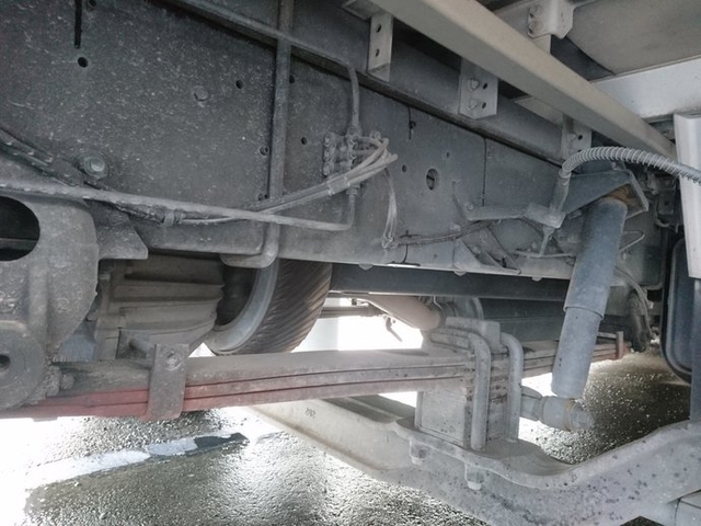UDトラックス（日産） ビッグサム 大型 ウィング KL-CG48L(2160) 11枚目